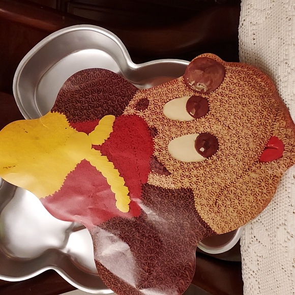 Vintage 1976 Mickey Mouse Cake pan Bake and Decorate - Picture 6 of 6